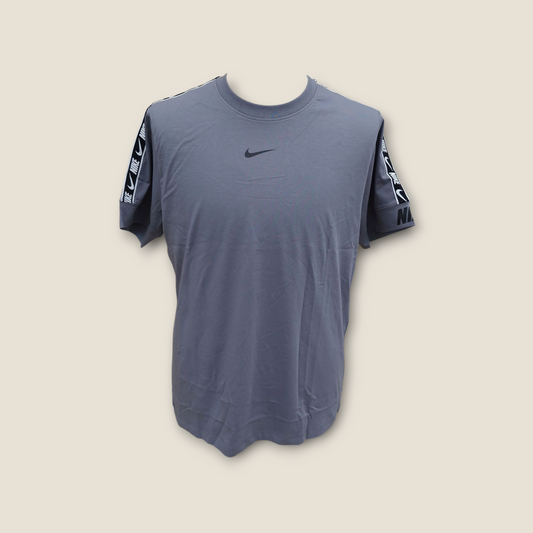 Nike T-Shirt - Grey
