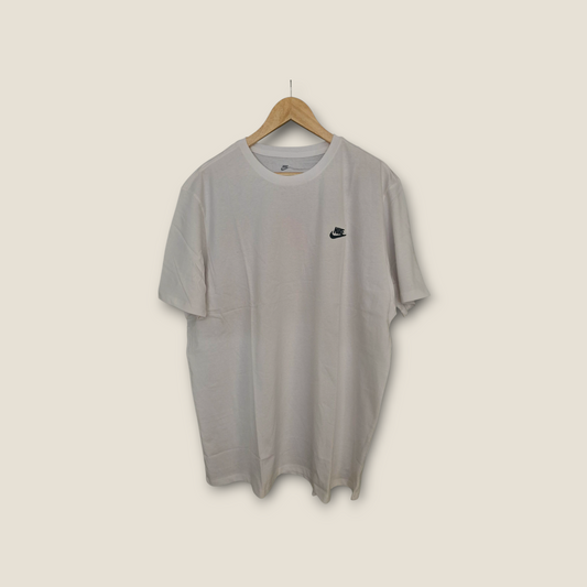 Nike Club T Shirt