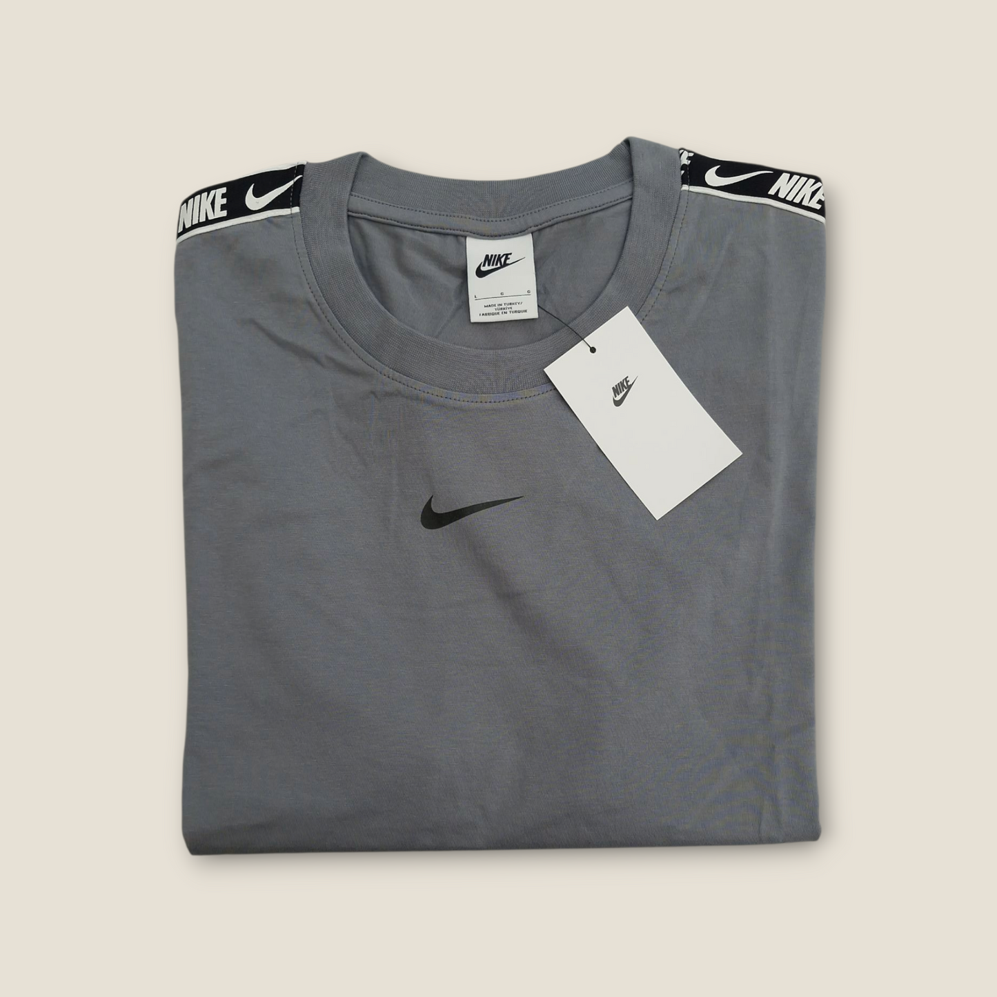 Nike T-Shirt - Grey