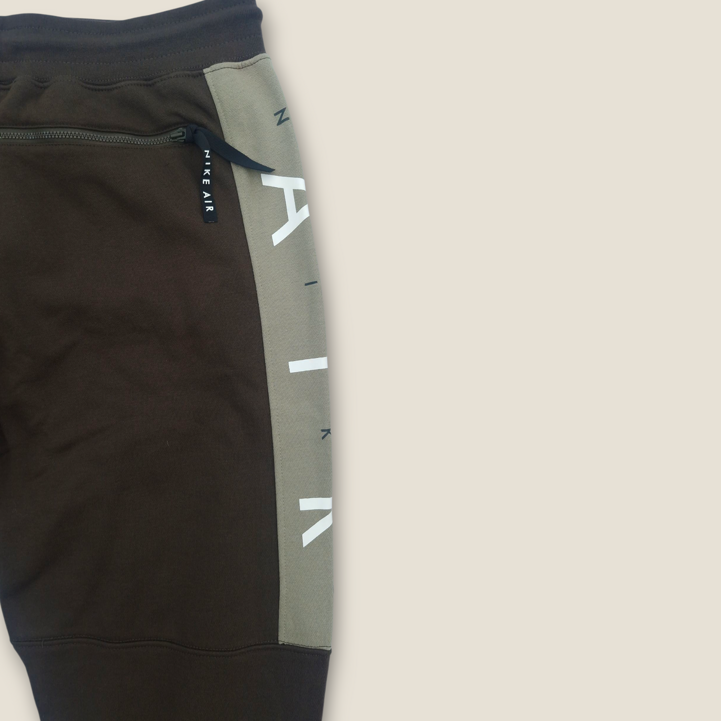 Nike tracksuit - Olive (hoodie & tracksuit bottoms)