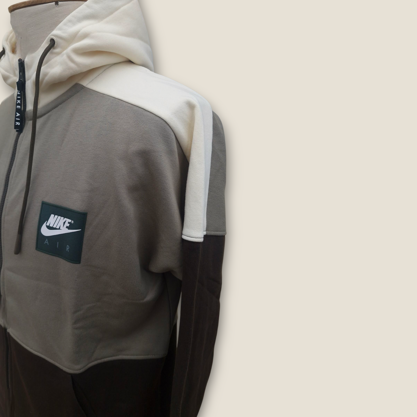 Nike tracksuit - Olive (hoodie & tracksuit bottoms)